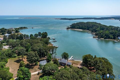 Tiny photo for 430 Harveys Neck Road RD, Wicomico Church, VA 22473 (MLS # 2613515)