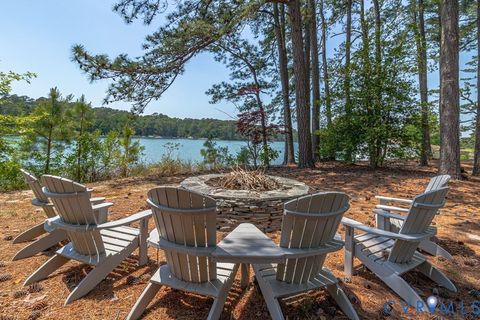 Tiny photo for 430 Harveys Neck Road RD, Wicomico Church, VA 22473 (MLS # 2613515)