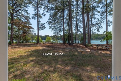 Tiny photo for 430 Harveys Neck Road RD, Wicomico Church, VA 22473 (MLS # 2613515)