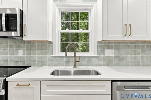 Tiny photo for 13703 Velvet Antler Circle, Midlothian, VA 23112 (MLS # 2626591)