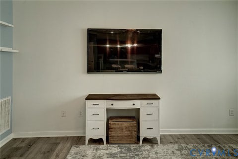 Tiny photo for 8909 Hollycroft Court, Mechanicsville, VA 23116 (MLS # 2628816)