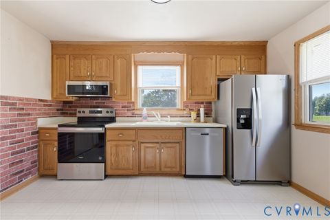 Tiny photo for 15219 Spruce Avenue, Chester, VA 23836 (MLS # 2612894)