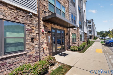 Tiny photo for 3900 Maze Runner Drive #102, Chesterfield, VA 23112 (MLS # 2628649)