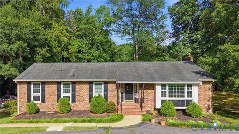 Photo of 10258 Malabar Circle, Mechanicsville, VA 23116 (MLS # 2618954)
