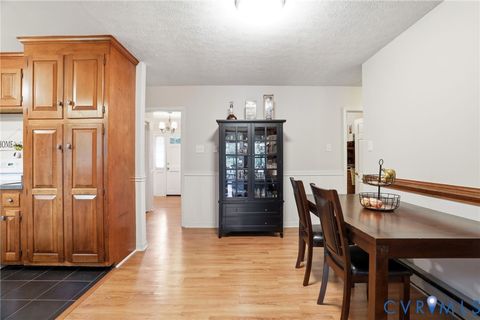 Tiny photo for 10258 Malabar Circle, Mechanicsville, VA 23116 (MLS # 2618954)