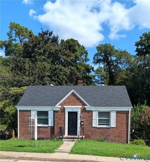 Tiny photo for 705 Elko Avenue, Colonial Heights, VA 23834 (MLS # 2616567)