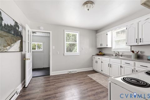 Tiny photo for 705 Elko Avenue, Colonial Heights, VA 23834 (MLS # 2616567)