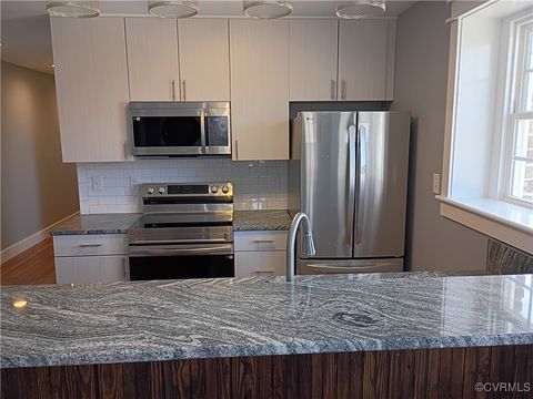 Tiny photo for 516 N 3rd Street #3, Richmond, VA 23219 (MLS # 2508172)