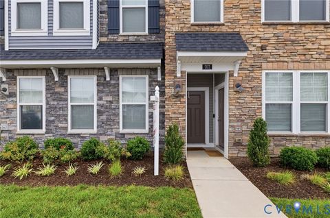 Tiny photo for 707 McCormick Farm Drive #B, Glen Allen, VA 23060 (MLS # 2616760)