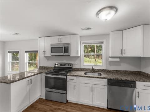Tiny photo for 338 Hancock Street, Dillwyn, VA 23936 (MLS # 2621711)