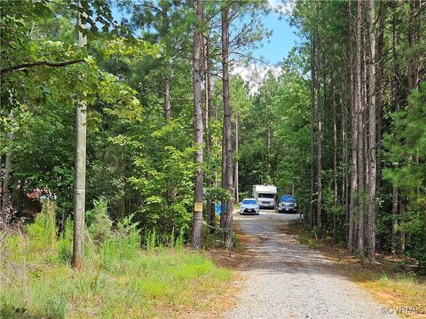 Tiny photo for 154 King Bee Trail Trl, Lawrenceville, VA 23920 (MLS # 2519921)
