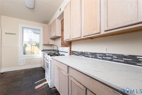 Tiny photo for 901 W Clay Street, Richmond, VA 23220 (MLS # 2524309)