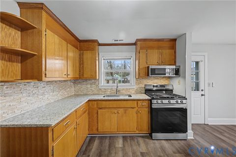 Tiny photo for 2808 Boston Street, Hopewell, VA 23860 (MLS # 2606259)