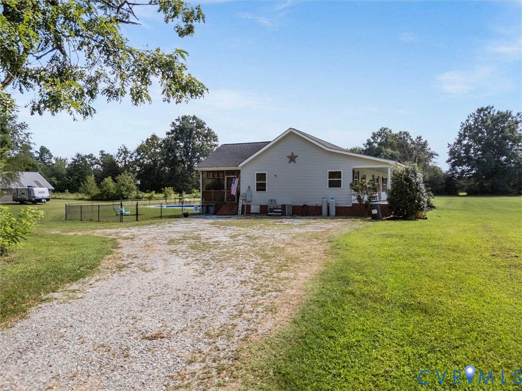 5842 Rocky Hill Road