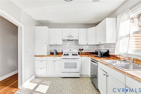 Tiny photo for 805 N 37th Street, Richmond, VA 23223 (MLS # 2603132)