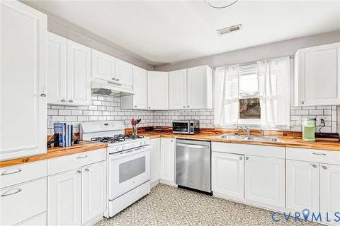 Tiny photo for 805 N 37th Street, Richmond, VA 23223 (MLS # 2603132)