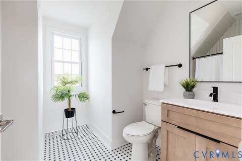 Tiny photo for 817 N 22nd Street, Richmond, VA 23223 (MLS # 2622386)