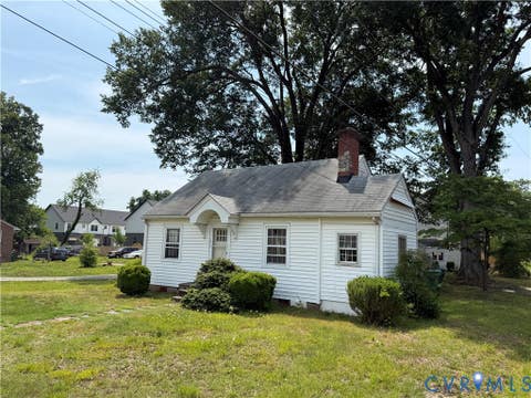 Photo of 1317 Virginia Avenue, Glen Allen, VA 23060 (MLS # 2622261)