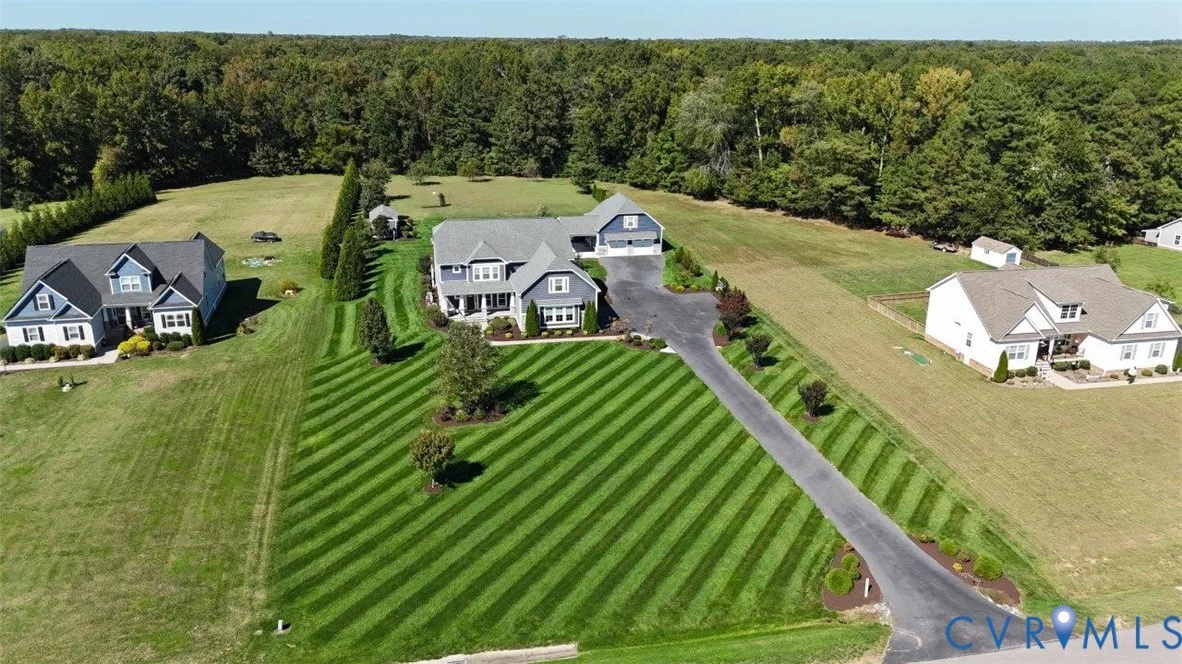 11207 Garland Park Lane