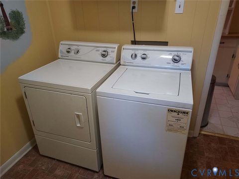 Tiny photo for 3102 Sherwood Lane, Hopewell, VA 23860 (MLS # 2613682)
