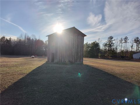 Tiny photo for 20825 Carson Road, Dinwiddie, VA 23841 (MLS # 2602346)