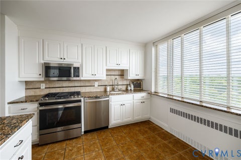 Tiny photo for 5100 Monument Avenue #1202, Richmond, VA 23230 (MLS # 2620591)