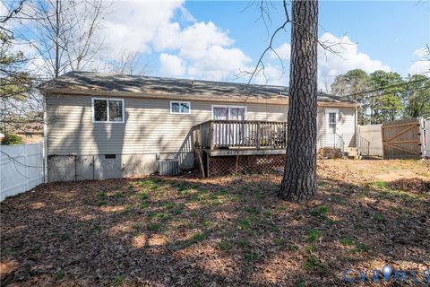Tiny photo for 2046 Walton Street, Petersburg, VA 23805 (MLS # 2606007)
