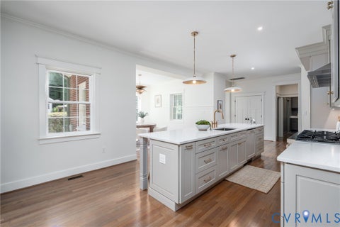 Tiny photo for 201 Banbury Road, Richmond, VA 23221 (MLS # 2621028)