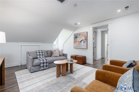Tiny photo for 201 Banbury Road, Richmond, VA 23221 (MLS # 2621028)