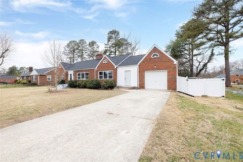 Tiny photo for 502 Delton Avenue, Hopewell, VA 23860 (MLS # 2601486)