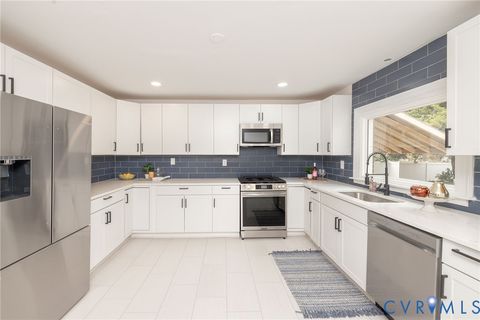 Tiny photo for 502 Delton Avenue, Hopewell, VA 23860 (MLS # 2601486)