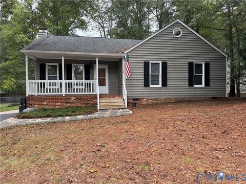 Photo of 18906 Brevard Drive, Colonial Heights, VA 23834 (MLS # 2527584)