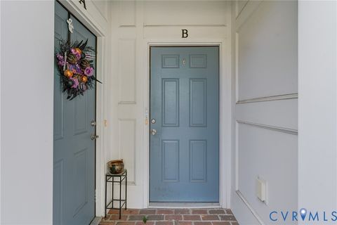 Tiny photo for 2006 Libbie Lake West Street #B, Henrico, VA 23230 (MLS # 2609433)