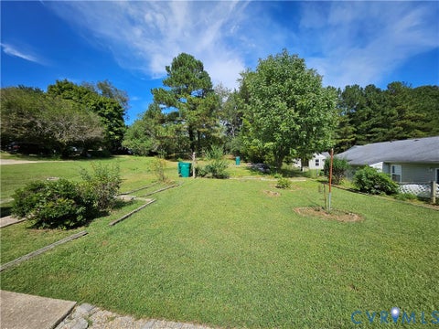 Tiny photo for 147 Chase Street, Bowling Green, VA 22427 (MLS # 2625287)