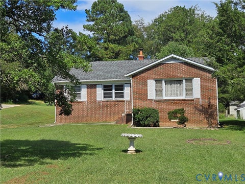Photo of 147 Chase Street, Bowling Green, VA 22427 (MLS # 2625287)