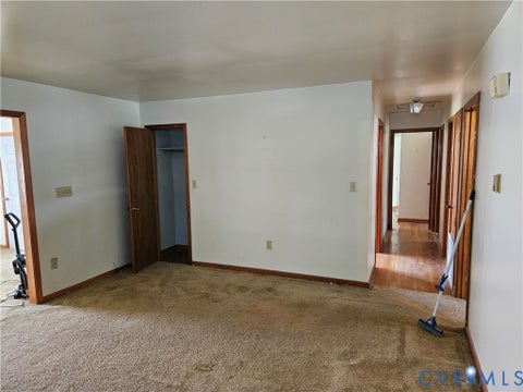Tiny photo for 147 Chase Street, Bowling Green, VA 22427 (MLS # 2625287)