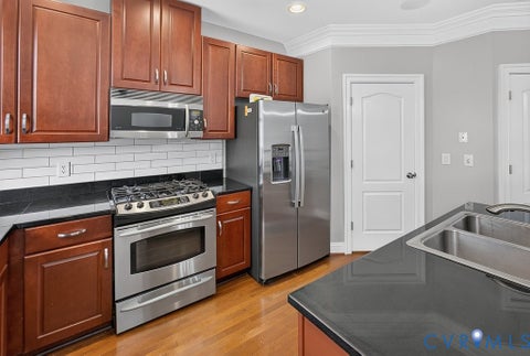 Tiny photo for 711 Holly Street, Richmond, VA 23220 (MLS # 2618007)