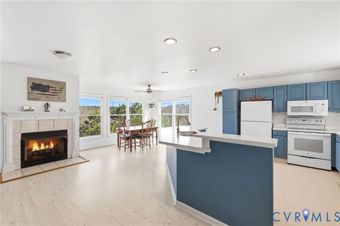 Tiny photo for 484 Dobbins Road, Blackstone, VA 23824 (MLS # 2607057)