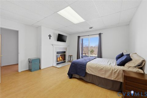 Tiny photo for 484 Dobbins Road, Blackstone, VA 23824 (MLS # 2607057)