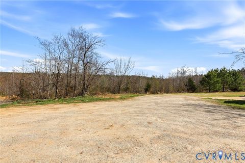 Tiny photo for 484 Dobbins Road, Blackstone, VA 23824 (MLS # 2607057)