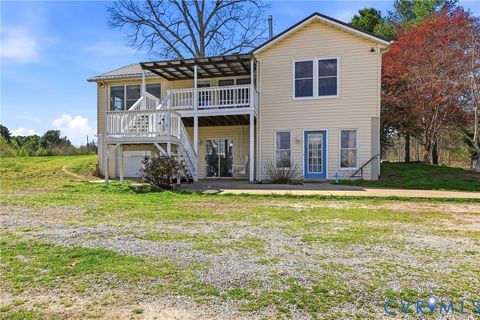 Tiny photo for 484 Dobbins Road, Blackstone, VA 23824 (MLS # 2607057)