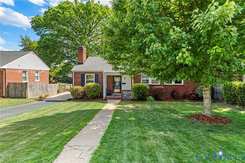 Tiny photo for 2811 Oakland Avenue, Henrico, VA 23228 (MLS # 2610171)