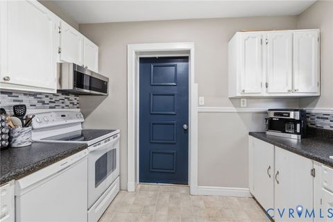 Tiny photo for 2811 Oakland Avenue, Henrico, VA 23228 (MLS # 2610171)