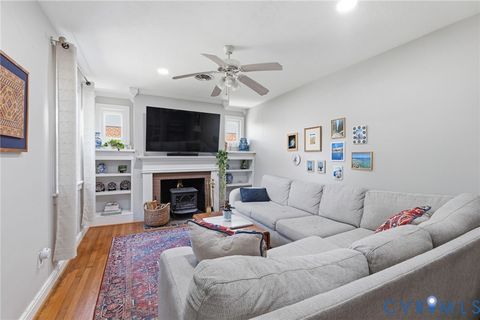 Tiny photo for 2811 Oakland Avenue, Henrico, VA 23228 (MLS # 2610171)