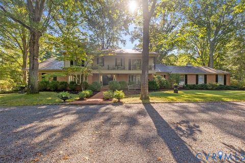 Photo of 5 Cedaridge Road, Richmond, VA 23229 (MLS # 2529957)