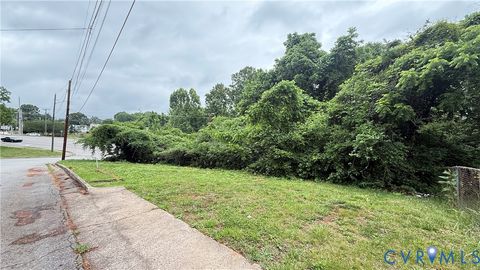 Tiny photo for 101 sellers Street, Martinsville, VA 24112 (MLS # 2616579)
