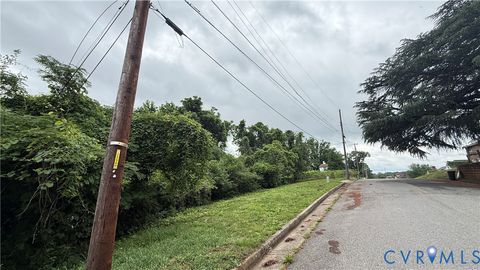 Tiny photo for 101 sellers Street, Martinsville, VA 24112 (MLS # 2616579)
