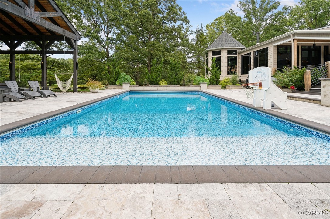 1554 Oak Grove Drive