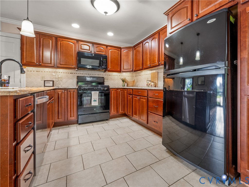 10813 Lunswood Road
