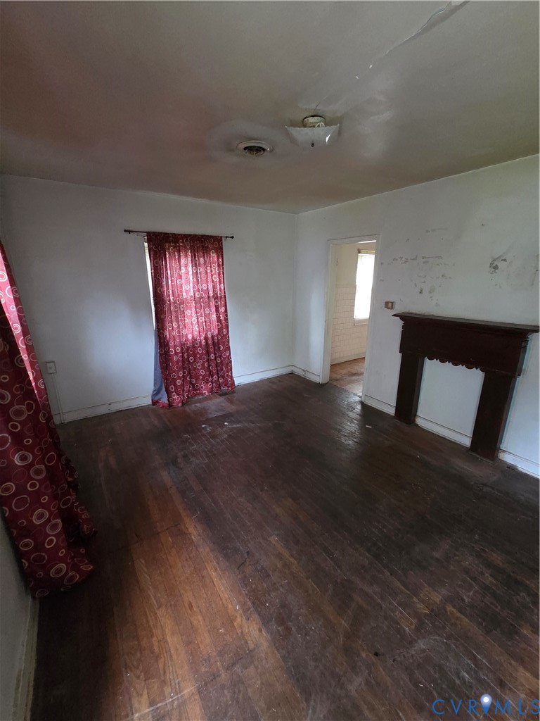2511 Redwood